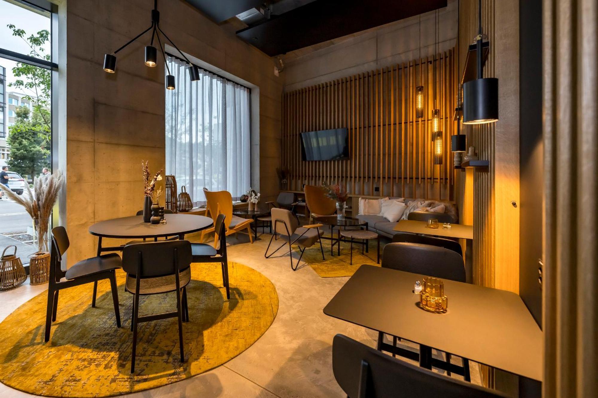 Zleep Hotel Zuerich-Kloten Buitenkant foto