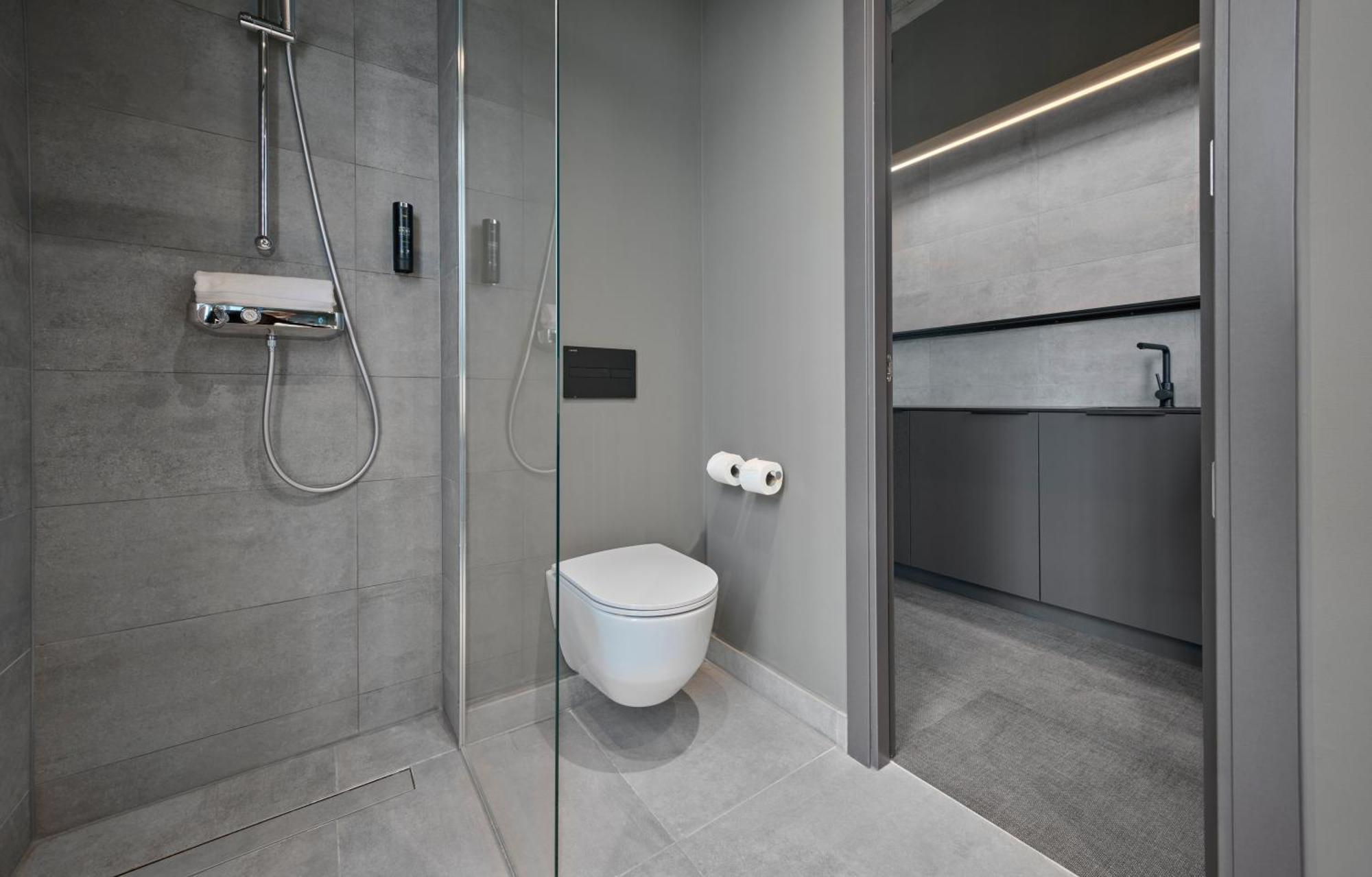 Zleep Hotel Zuerich-Kloten Buitenkant foto